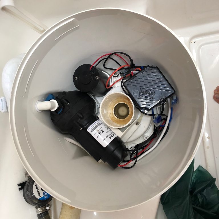 Toilettets motor renses